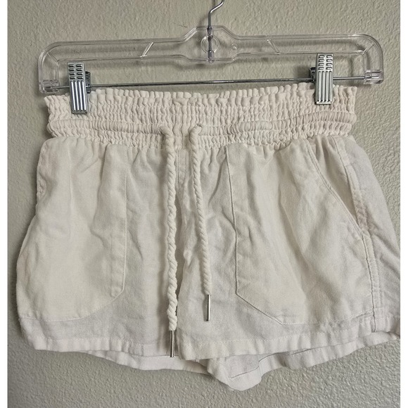 Love Tree White Linen Blend Shorts Smocked Waist Drawstring Casual‎ S - Picture 1 of 5